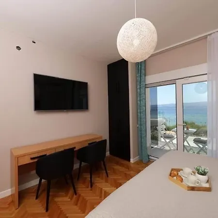 Anastazija Apartment *